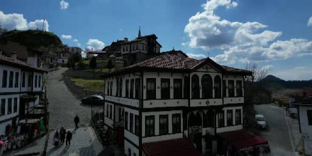 Sinema sektörü de tarih meraklıları da burada! Osmanlı’dan günümüze uzanan açık hava müzesi 6